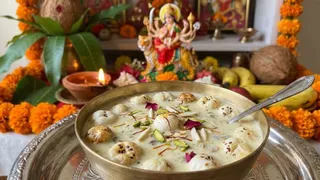 Chaitra Navratri Day 3 Bhog: मां चंद्रघंटा को बेहद प्रिय है मखाना खीर (Image Source: AI-Generated)