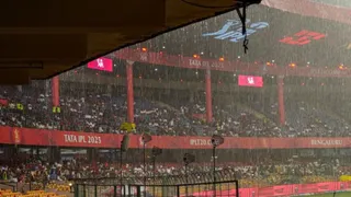 आरसीबी और हैदराबाद मैच के टिकट बिके