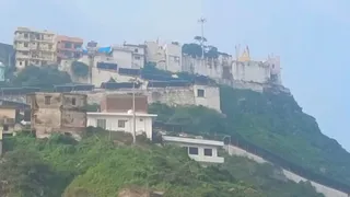बिलासपुर में पहाड़ी पर स्थित श्रीनैना देवी मंदिर। जागरण आर्काइव