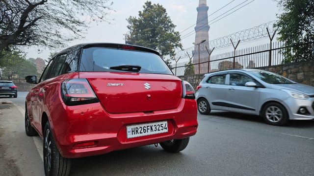 maruti swift automatic variant calculate monthly emi payments if down payment one lakh rupees