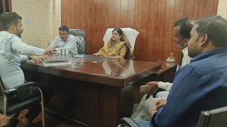 मढ़ौरा नगर पंचायत का 92.36 करोड़ का बजट पास, 8 पार्षदों ने किया बहिष्कार