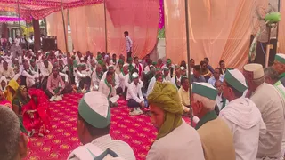 भाकियू (टिकैत) गुट की प्रयागराज के खरकौनी में हुई महापंचायत में शामिल पदाधिकारी व कार्यकर्ता। सौ. संगठन