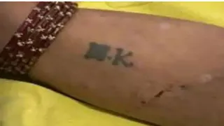 मृतक महिला के हाथ में बना टेटू।