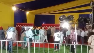 सरहिंद पहुंचे आम आदमी पार्टी के संयोजक अरविन्द केजरीवाल, सीएम भगवंत मान, पंजाब प्रभारी मनीष सिसोदिया, पंजाब प्रधान अमान अरोड़ा, सेहत मंत्री बलबीर सिंह, केबिनेट मंत्री तरुणप्रित सिंह सौद और हरभजन ई टी ओ।