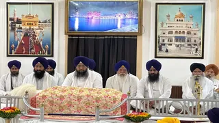 एसजीपीसी बजट सत्र के दौरान मौजूद श्री अकाल तख्त साहिब के जत्थेदार ज्ञानी कुलदीप सिंह गड़गज, प्रधान एडवोकेट हरजिंदर सिंह धामी व अन्य।