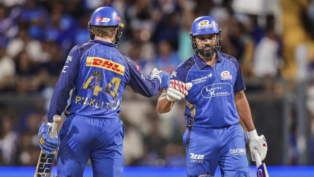 MI vs KKR: वानखेड़े में बरसे Rohit Sharma और रयान रिकेल्टन, 14 साल बाद IPL का ओपनिंग मैच जीती मुंबई इंडियंस