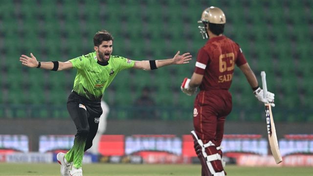 पाकिस्तान सुपर लीग ने फिर हुआ नया बखेड़ा, शाहीन अफरीदी-सिकंदर रजा ने तोड़ी सुरक्षा! होटल में बाहरी लोगों की एंट्री