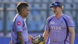 190वां मैच खेल रहे सुनील।