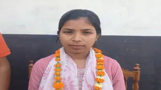 मैट्रिक परीक्षा में शानदार प्रदर्शन करने वाली सुनीता कुमारी। जागरण