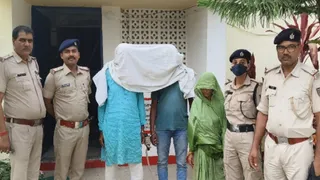 पुलिस गिरफ्त में हत्यारोपित। जागरण