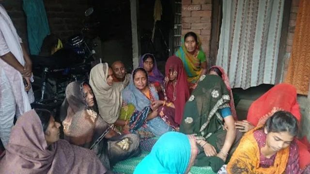 तीन साल तक जिंदगी से लड़ता रहा रोहित; आखिर हार गया जंग, मेधावी छात्र की मौत का कारण बनी जमीन  
