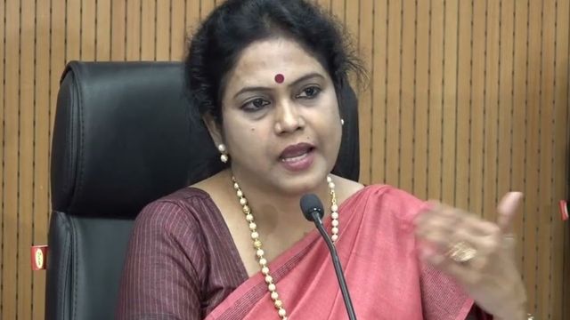 bihar ias assets dr n vijayalakshmi declares 1kg gold