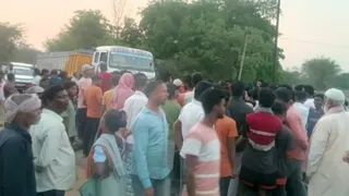 भीषण सड़क हादसा