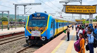 कोडरमा-गया रूट पर चलेगी आधुनिक मेमू ट्रेन। (फोटो: एआई जेनरेटेड)