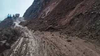 कठुआ में भारी बारिश से जनजीवन प्रभावित। फोटो जागरण