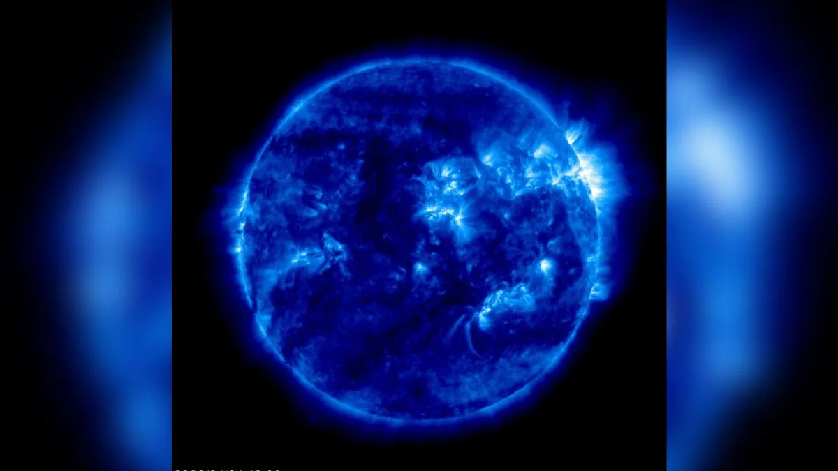 धूमकेतु एमएपीएस सूर्य के करीब से गुजरा, सोमवार से दिखेगा पश्चिमी आकाश में