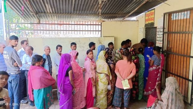 हरदोई के 76000 स्मार्ट मीटर हुए प्रीपेड, अब रिचार्ज ना होने से गुल हो रही बिजली, भीषण गर्मी में उपभोक्ता बेहाल
