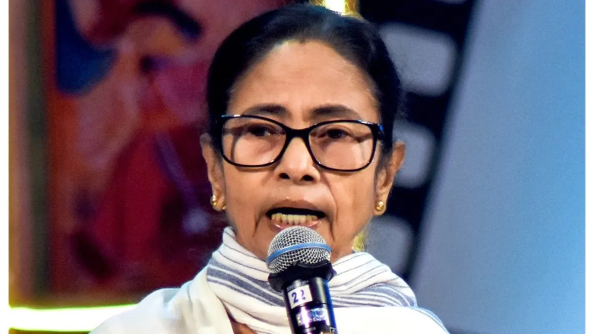 ममता के CRPF दावे को चुनाव आयोग ने नकारा, सुप्रीम कोर्ट में भी उठा मामला