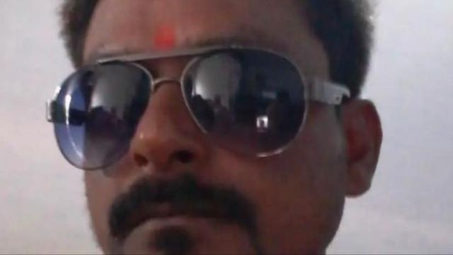 काैशांबी के कोखराज में डिवाइडर से भिड़ी तेज रफ्तार बाइक, युवक की मौत
