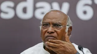 मल्लिकार्जुन खरगे के खिलाफ चुनाव आयोग में शिकायत। फोटो: आर्काइव