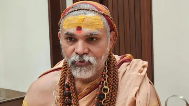 स्वामी अविमुक्तेश्वरानंद को मिली जान से मारने की धमकी, मोबाइल पर आए धमकी भरे मैसेज