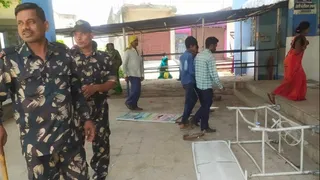 अस्पताल में भारी बवाल