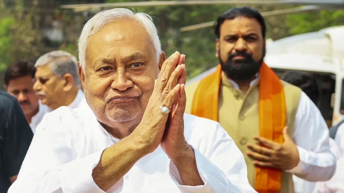 BJP कोर कमेटी बैठक रद, दिल्ली से पटना लौटे नीतीश-सम्राट; क्या पक रही है अंदरखाने खिचड़ी?