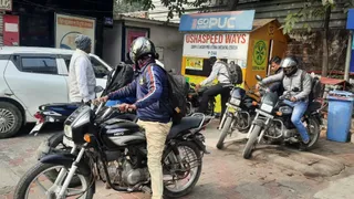 आरटीओ ने दिल्ली में पीयूसीसी का नियम बदला। फोटो: आर्काइव