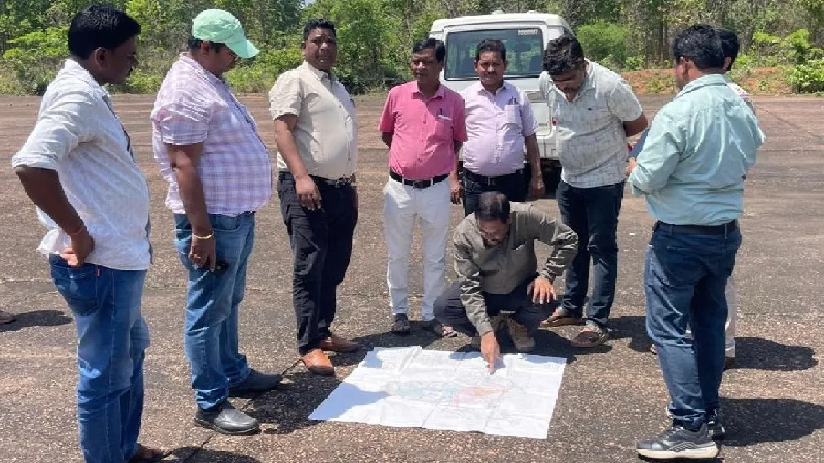 धालभूमगढ़ में देरी तो चाकुलिया बनी नई उम्मीद; एयरपोर्ट अथॉरिटी की टीम ने तलाशी हवाई संचालन की संभावनाएं