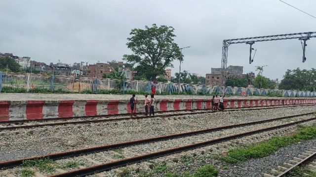 दारौंदा जंक्शन की बदलेगी सूरत? यात्रियों की पीड़ा दिल्ली तक, सांसद ने उठाई मजबूत आवाज
