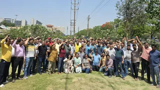 ग्रेनो वेस्ट में मेट्रो की मांग को लेकर लोगों ने प्रदर्शन की दी चेतावनी।