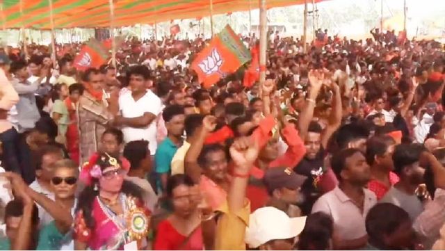 बांग्ला अब चुप नहीं रहेगा: योगी आदित्यनाथ ने बंगाली में दिया भाषण; ममता सरकार पर साधा निशाना
