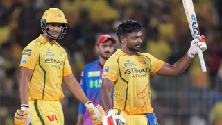 DC vs CSK: Sanju Samson ने रिकॉर्ड्स की लगाई झड़ी