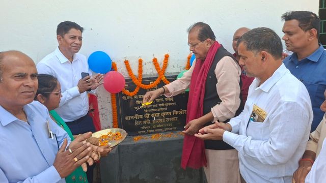 'अधिकारियों की तरह नेताओं का पढ़ा-लिखा होना जरूरी', झारखंड के वित्त मंत्री ने बताया कैसे होगा विकास?  
