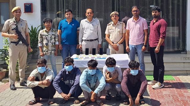 दिल्ली में 2.31 करोड़ की साइबर ठगी के मामले में 5 गिरफ्तार, क्रिप्टो करेंसी से विदेश भेजते थे रकम
