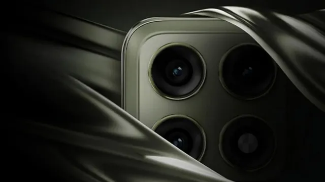 Motorola जल्द लॉन्च कर सकता है ये नया फोन, टीजर में दिखी पहली झलक; मिलेगा ट्रिपल रियर कैमरा