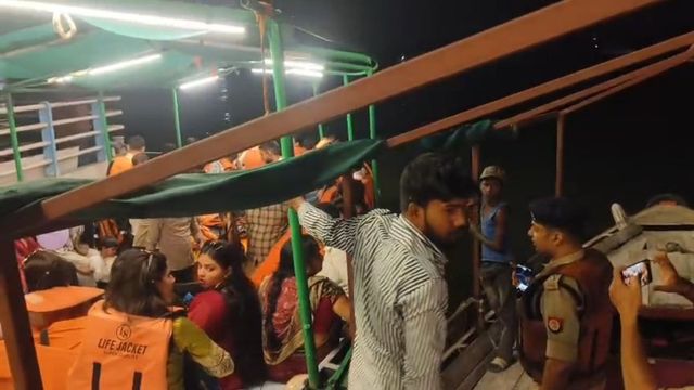 मथुरा नाव हादसे के बाद वाराणसी पुलिस अलर्ट, नियमों की अनदेखी कर नौका संचालन करने पर 6 नाविकों पर केस दर्ज
