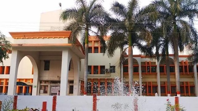 TMBUमें बड़ा बदलाव : शिक्षकों को रोज 5 घंटे क्लास अनिवार्य, 70 गेस्ट फैकल्टी बहाली पर जांच रिपोर्ट में नियम उल्लंघन के संकेत
