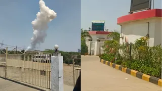 पीथमपुर की फैक्ट्री में ब्लास्ट।