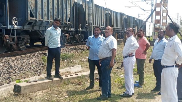 झारखं‍ड में बड़ा रेल हादसा, मेजिया थर्मल के लिए जा रही मालगाड़ी डुमरी बिहार के पास पटरी से उतरी
