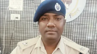 11 को थानाध्यक्ष के पद से हटा दिए गये थे अभिषेक, 13 को ईओयू ने दर्ज किया केस