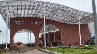 झारखंड के दूरदराज के इलाकों में पहुंची ट्रेनें, कनेक्टिविटी में सुधार।