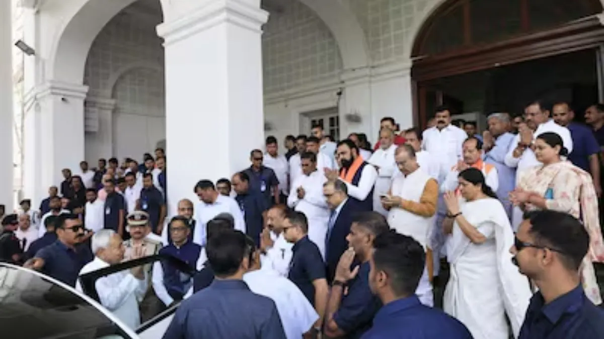 ‘बस एक बार मेरा कहा मान लीजिए’, इसी भरोसे के साथ नीतीश ने थामी थी बिहार की कमान और इसी विश्वास के साथ दी विदाई