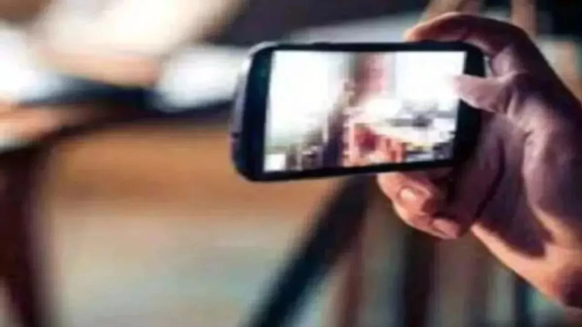 डेटिंग ऐप पर फर्जी प्रोफाइल बनाकर 500 महिलाओं से 2 करोड़ की ठगी, दिल्ली का शातिर साइबर ठग गिरफ्तार