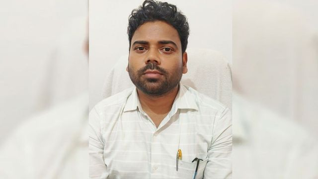 बिहार में एक्शन में राजस्व विभाग, हड़ताल पर गए बरारी CO मनीष कुमार सहित 41 अंचल अधिकारियों को किया सस्पेंड

