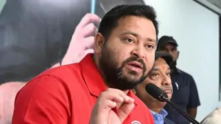 तेजस्वी यादव