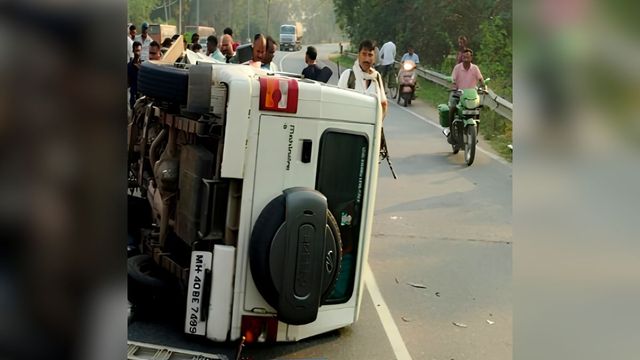 ओडिशा में भीषण सड़क हादसा, CRPF के दो जवान गंभीर रूप से घायल
