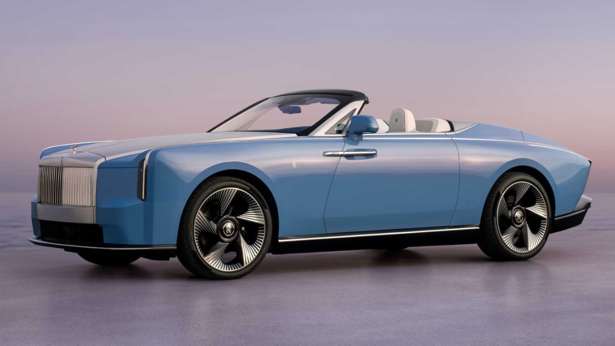 Rolls-Royce की नई कार: Project Nightingale में मिलेंगी 10,500 LED लाइट्स, दुनिया में बनेंगी सिर्फ 100 कारें
