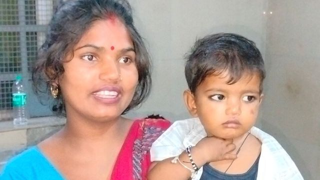 क्या होती है हाइड्रोफोबिया बीमारी? पालतू खरगोश के काटने पर बच्चे में दिखे अजीबो-गरीब लक्षण
