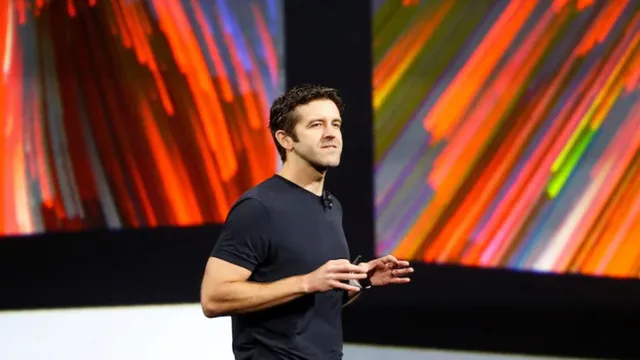  कौन हैं जॉन टर्नस? Apple के नए बॉस, जो लेंगे टिम कुक की जगह